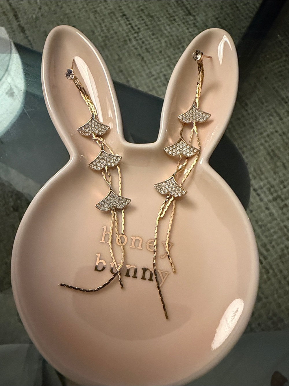 Elegant Gold Dangle Crystal Earrings - Women Jewelry
